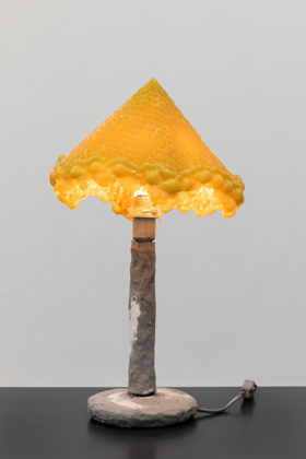 Mathias Toubro, _Pasta Lamp_ (2022), Various pasta, hot glue, epoxy, air drying clay, lamp, Jahresgabe 2022, Photo: Fred Dott